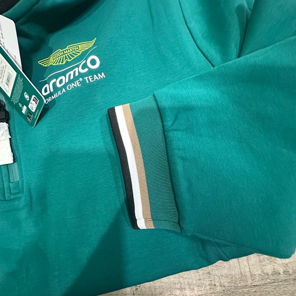 Green Performance Jacket - Picture 12 of 14